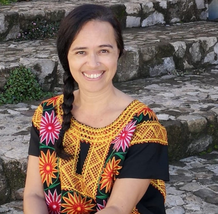 Foto de Profa. Dra. Lia Pinheiro Barbosa
