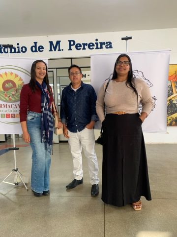 A equipe das Escolas do Campo de Santa Inês marca, mais uma vez, presença .