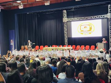 Mestranda em Educação - (PPGEdUF/UNEB)
Zootecnista 
Ambientalista 
Indigenista